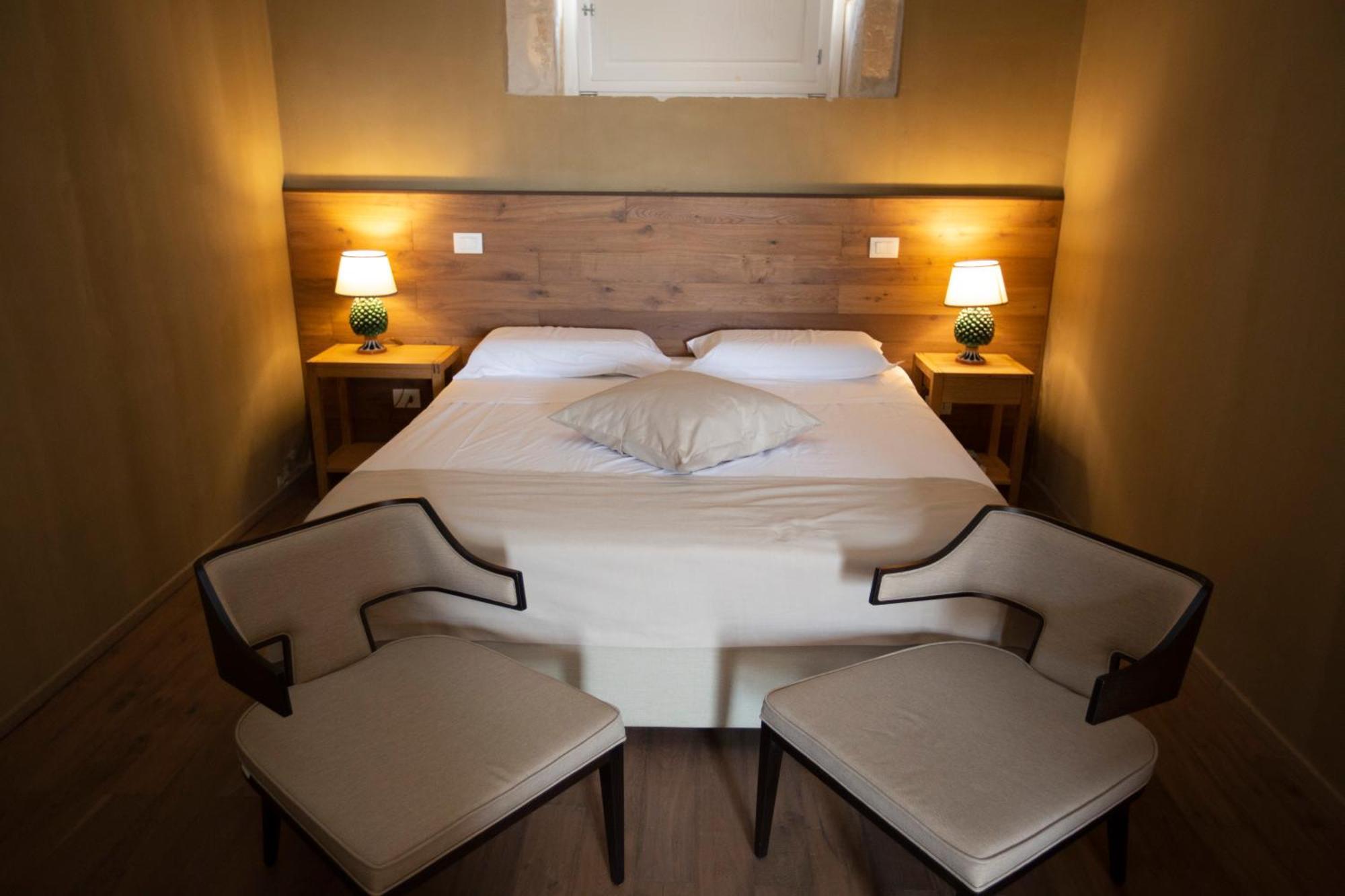 Ballium Luxury Relais Avola Exteriör bild